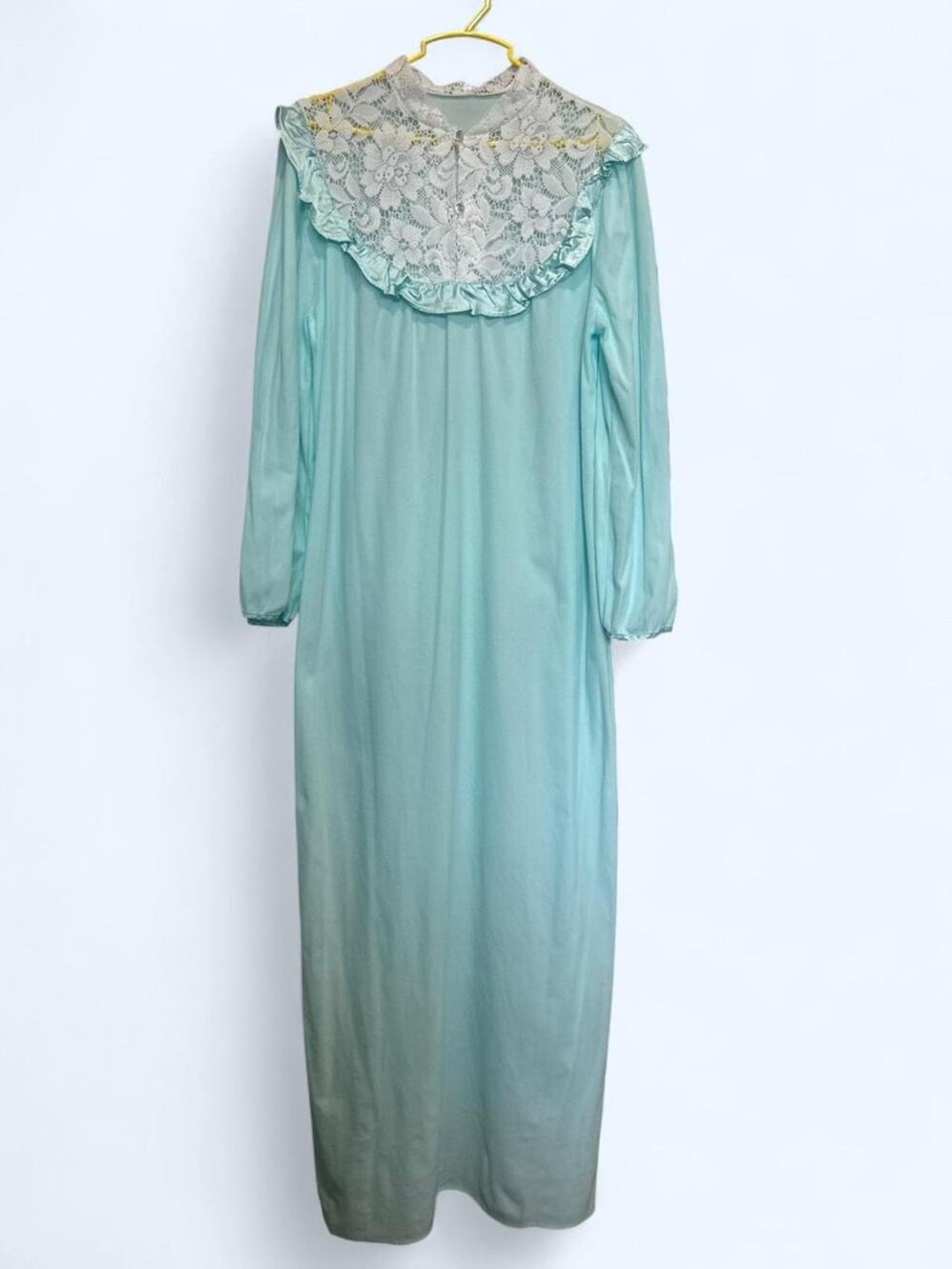 Vintage 70s Lace Yoke Long Sleeve Lightweight Fleece Nightgown in Aqua Blue M